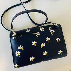 Never used Kate Spade Small Crossbody Purse